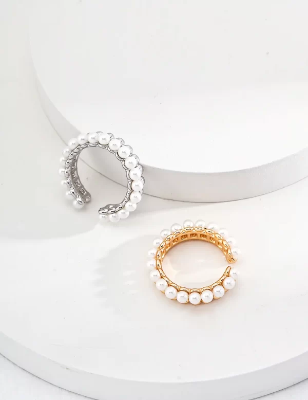 Fashion forward S925 silver natural pearl ring in silver and gold color.