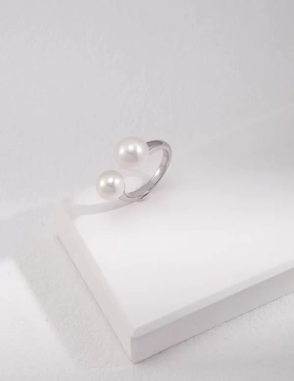 S925 silver ring with two pearls, silver design